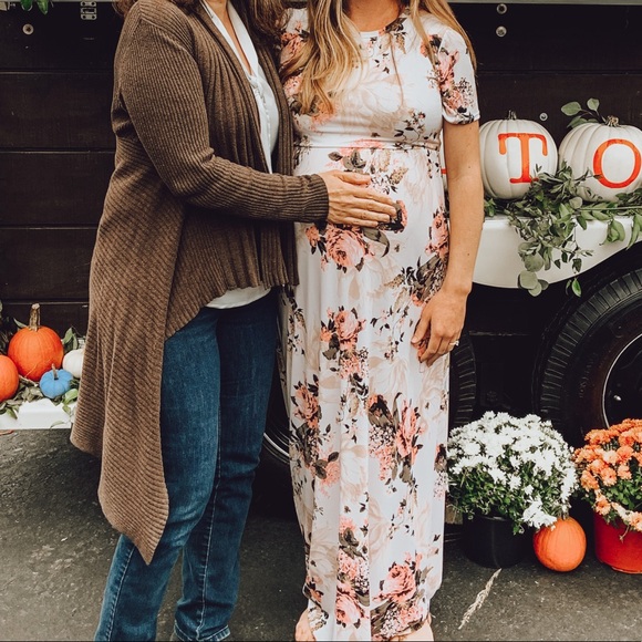 Maternity Ivory Floral Maxi Dress - Picture 7 of 9